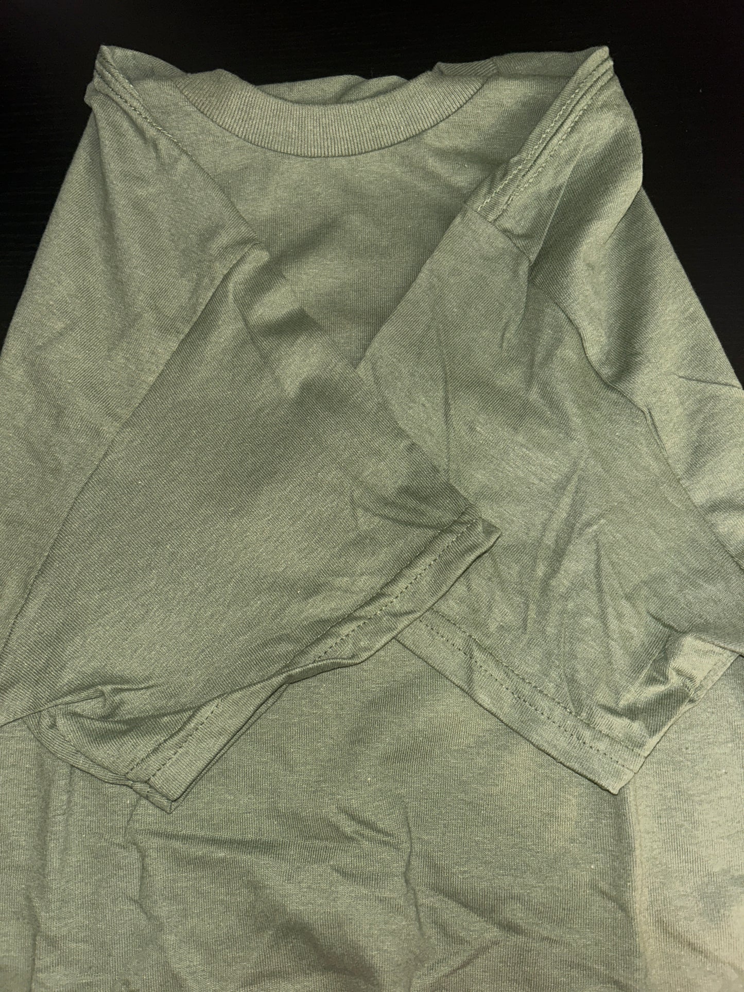 Gildan Military Green Unisex Shirt