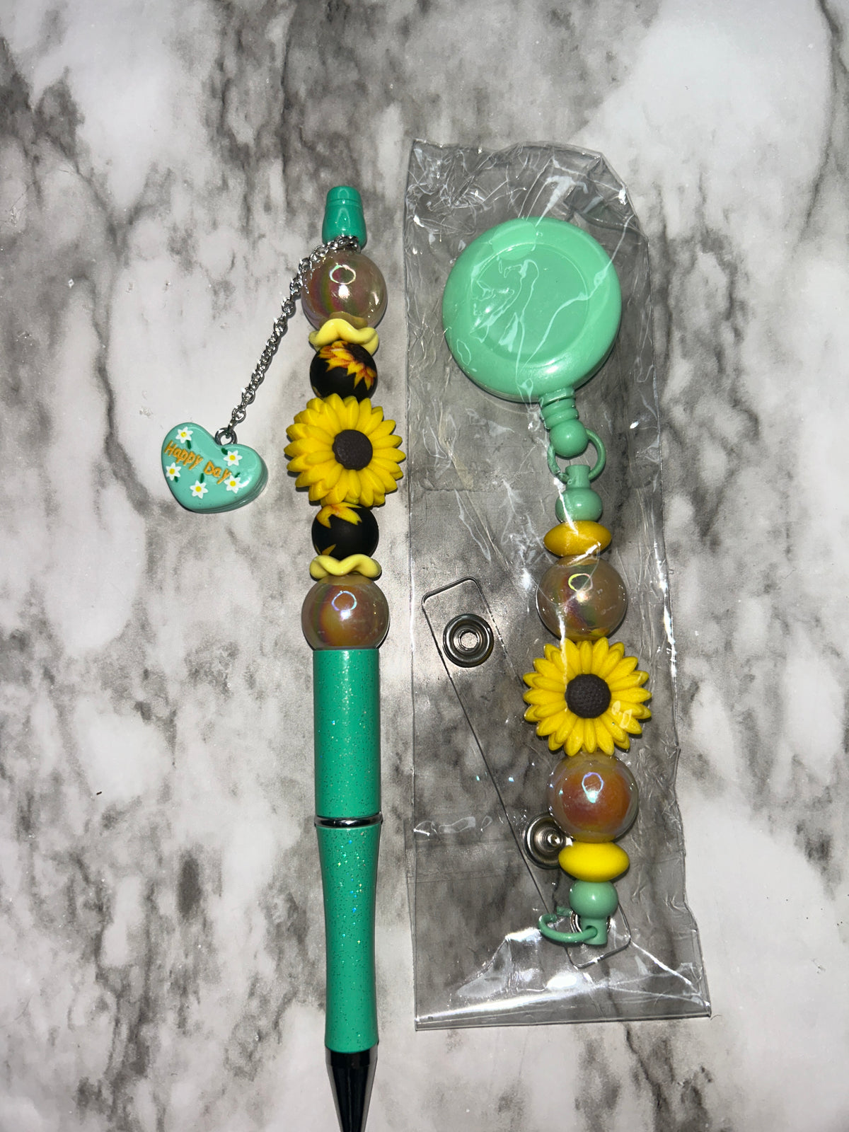 Sunflower Pen Medium Extender and Badge Reel Set